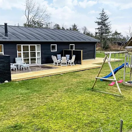 Lxxxvi Holiday home *