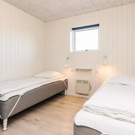 Feriehus 12 Person In Albaek-by Traum