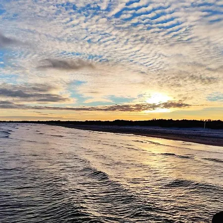 12 Person In Albaek-by Traum